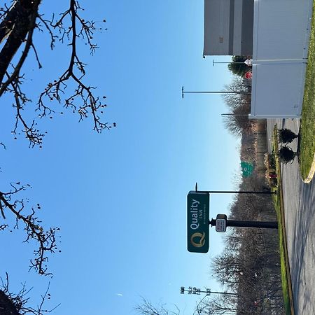 Quality Inn Spring Valley - Nanuet Luaran gambar