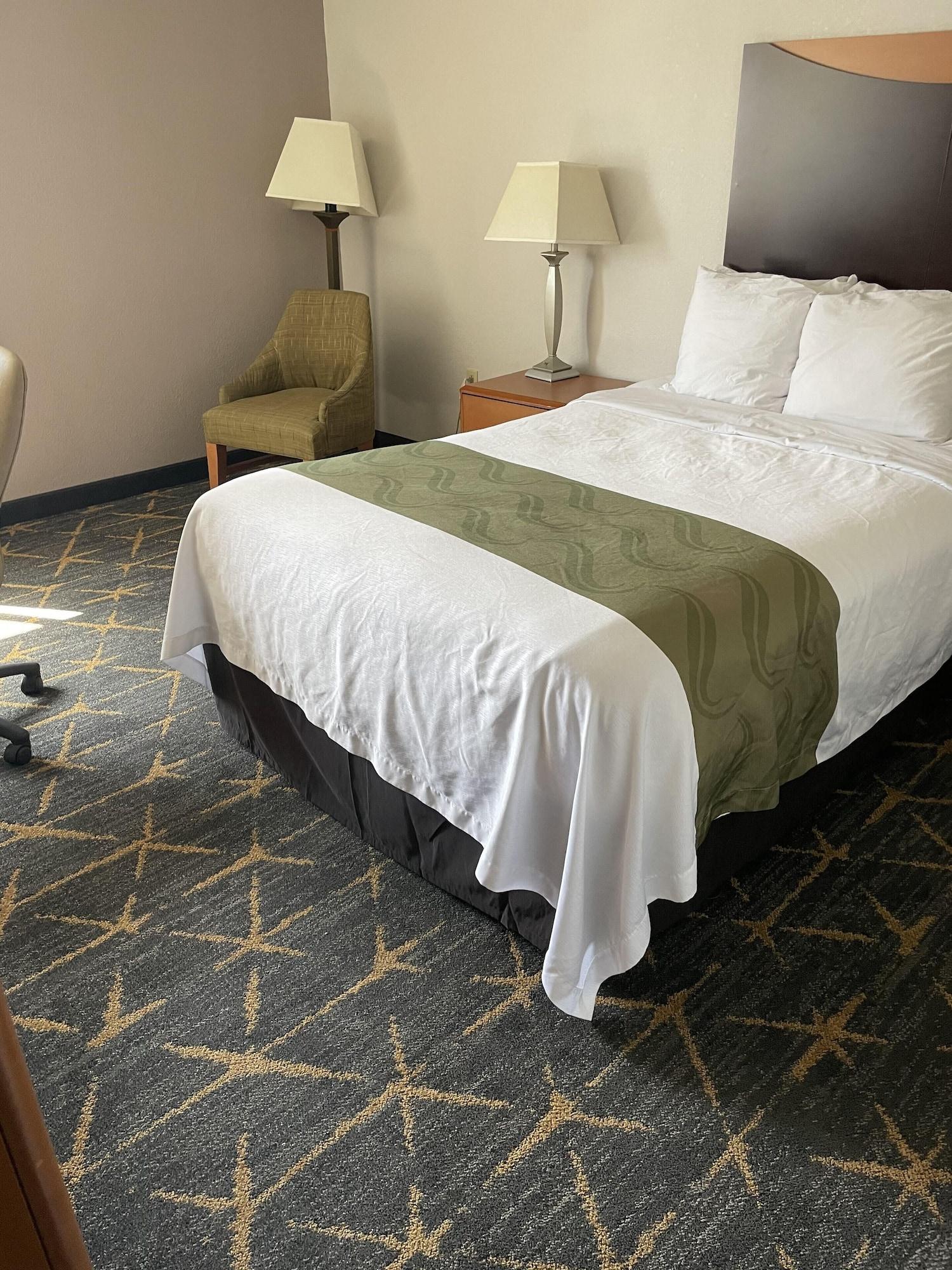 Quality Inn Spring Valley - Nanuet Luaran gambar