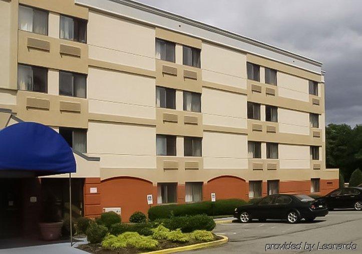 Quality Inn Spring Valley - Nanuet Luaran gambar